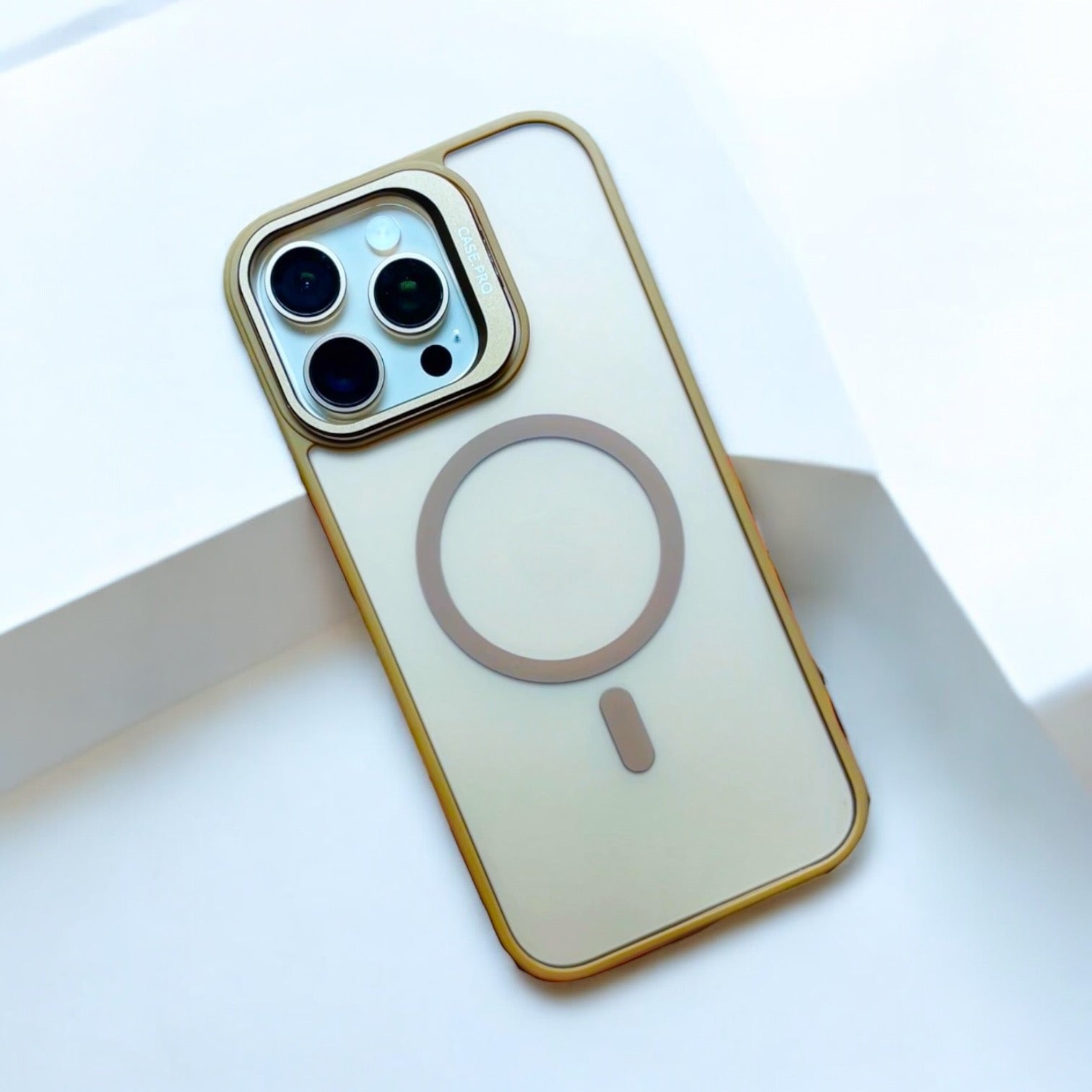 MUBI iPhone 16 Pro Standlı MagSafeli Silikon Mat Kılıf- Çöl Titanyum (Lens Koruyucu Hediyeli)