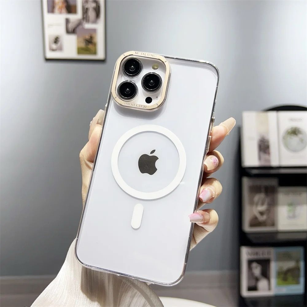 MUBI iPhone 14 Pro Max İnce Sert Malzeme MagSafe Destekli Şeffaf Gold Çerçeveli Kılıf